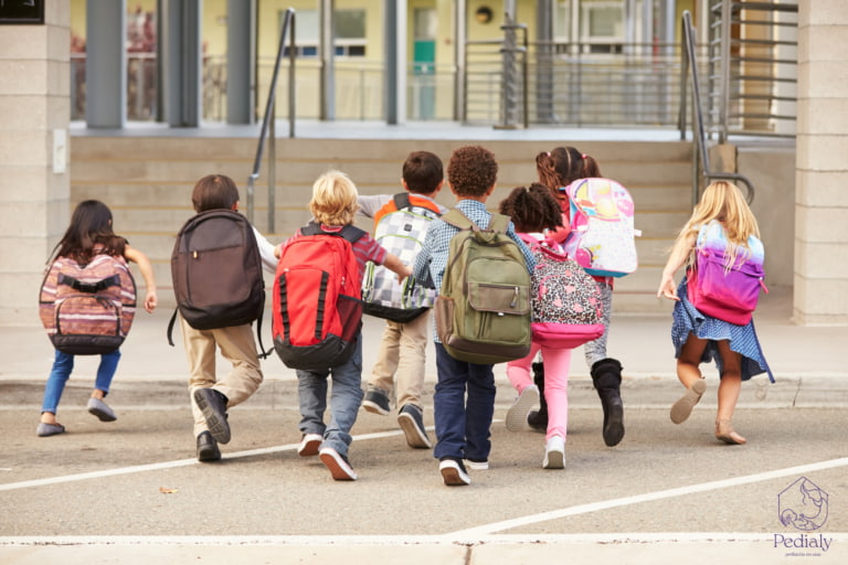 niños colegio